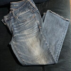 American Eagle Outfitters Women's Cropped Jeans - Medium Blue